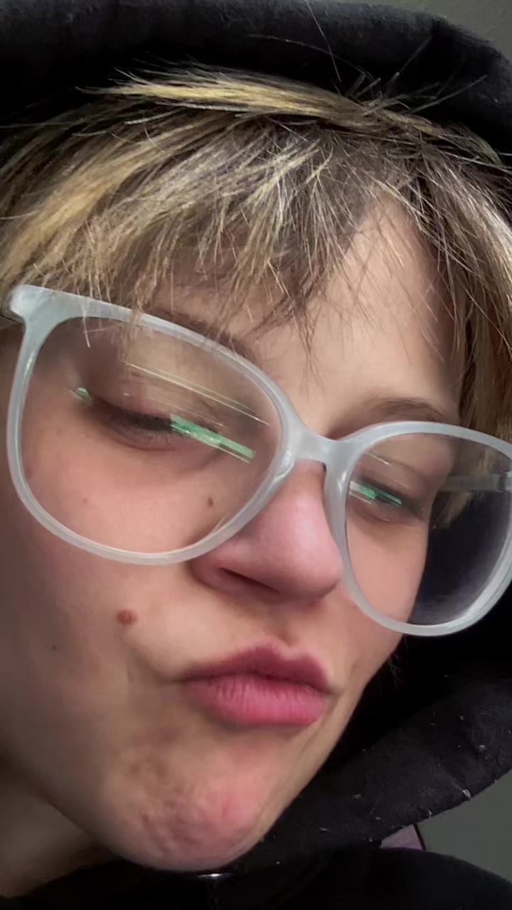 @Valen 🤪😈