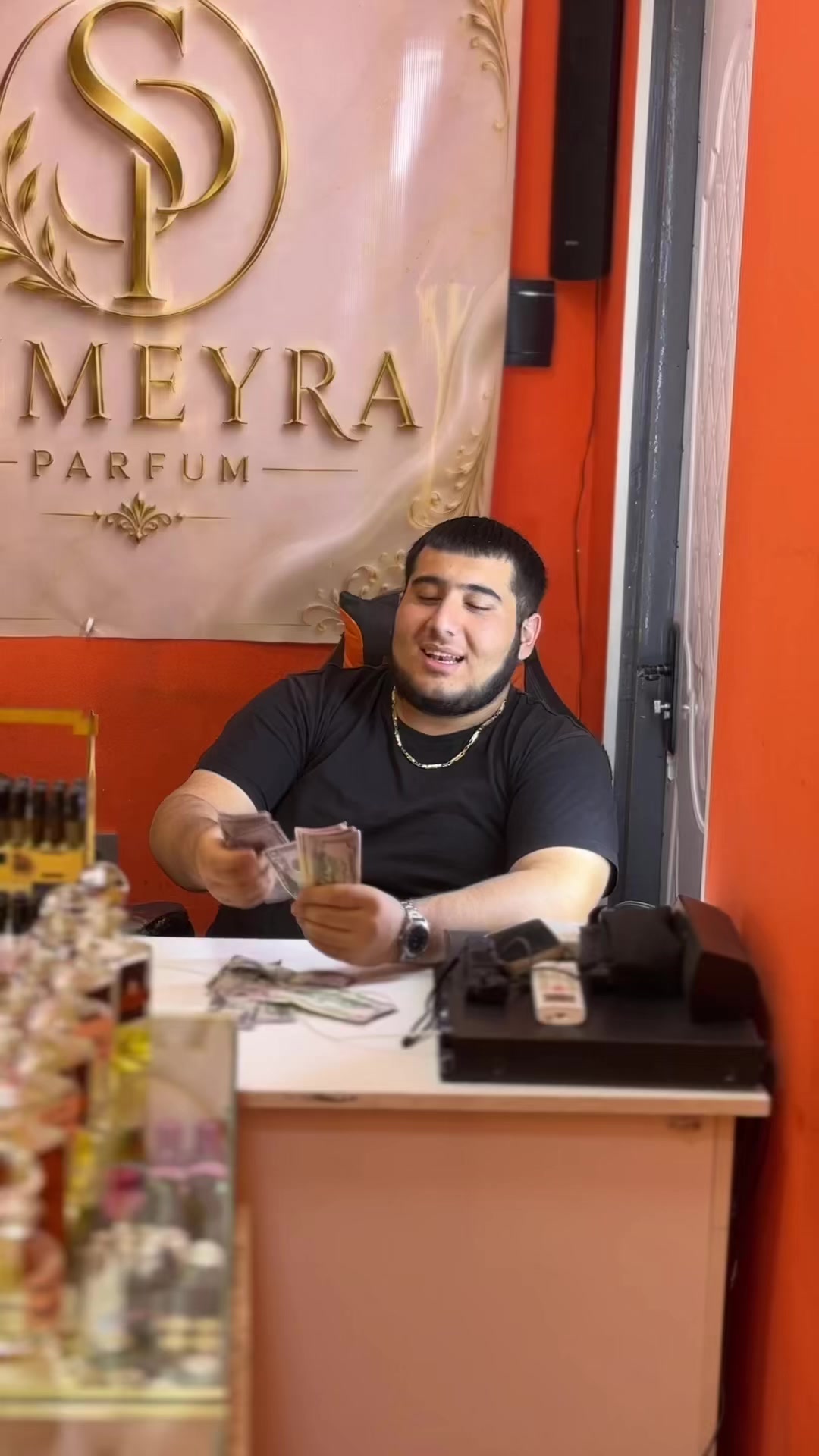 @𝐒&Uuml;𝐌𝐄𝐘𝐑𝐀 𝐏𝐀𝐑𝐅𝐔𝐌