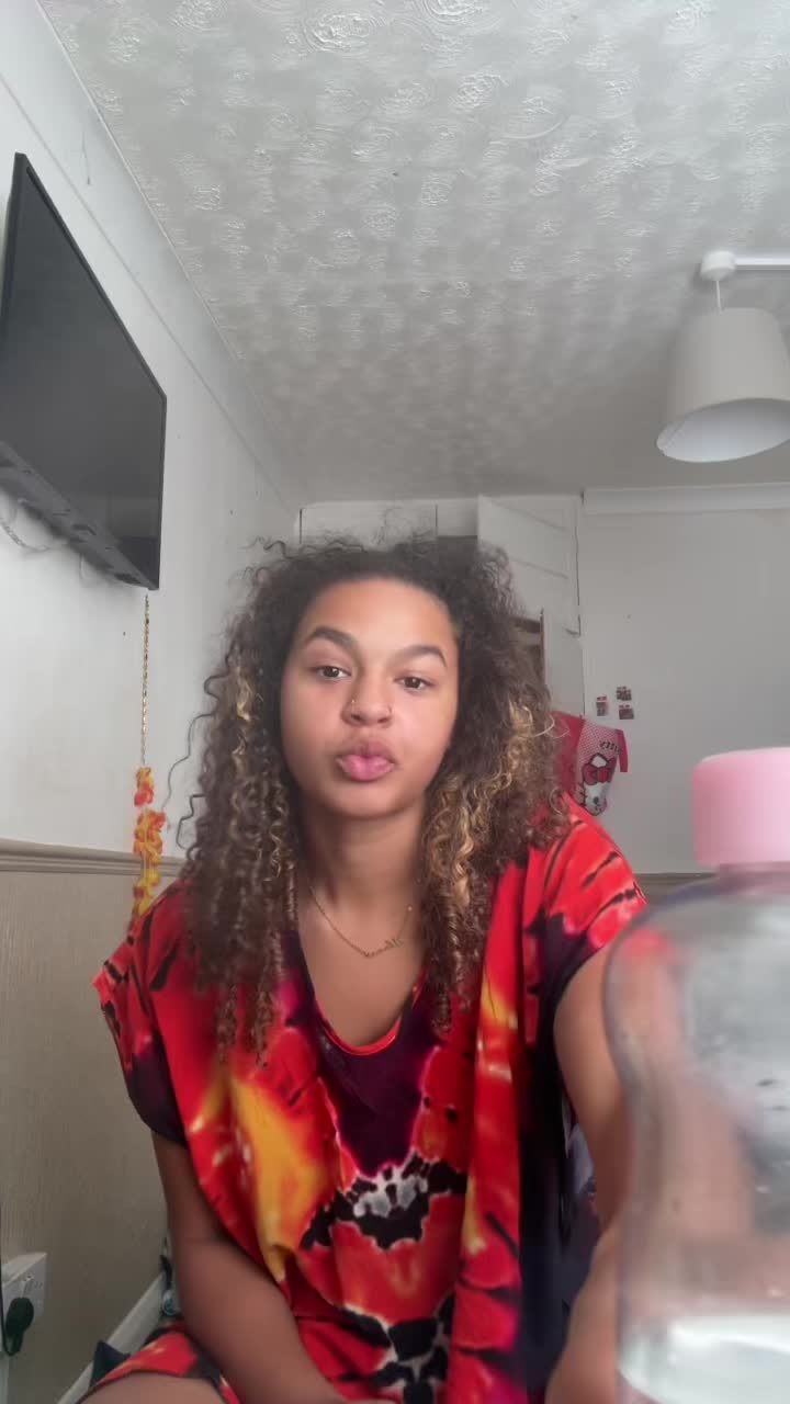 @wondrrlandd