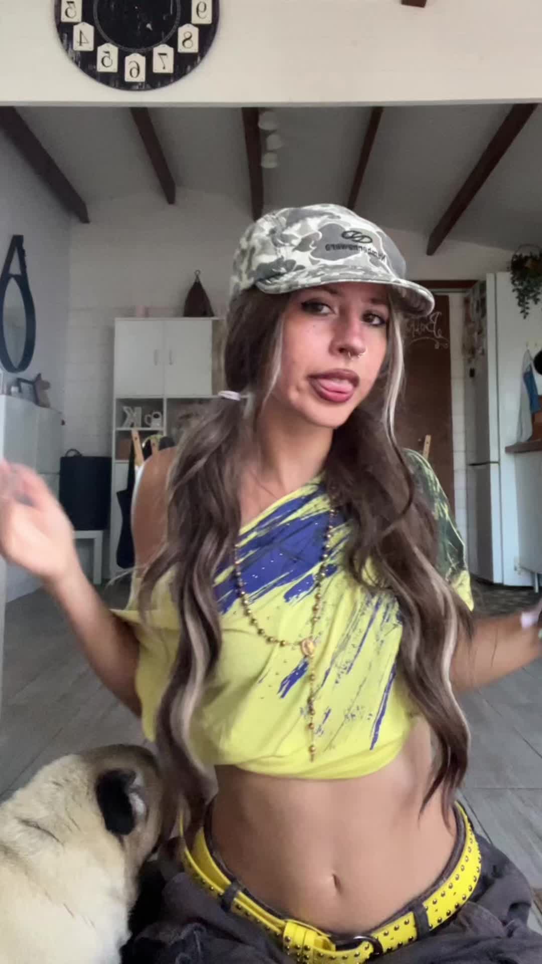 @KXNICA
