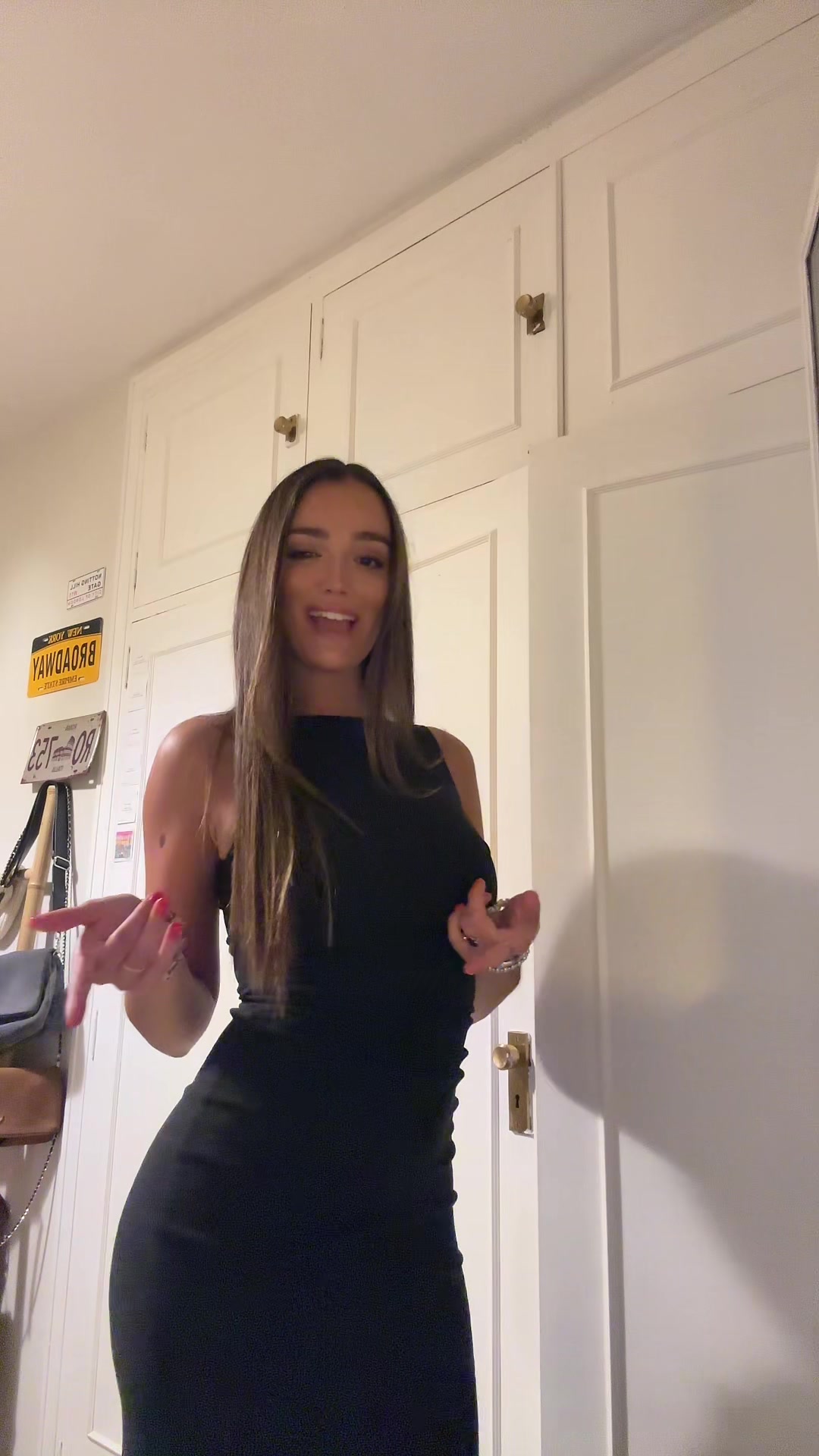 @Adriana