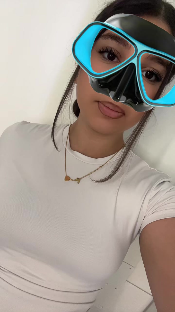@𝐋𝐞𝐨𝐧𝐢𝐞