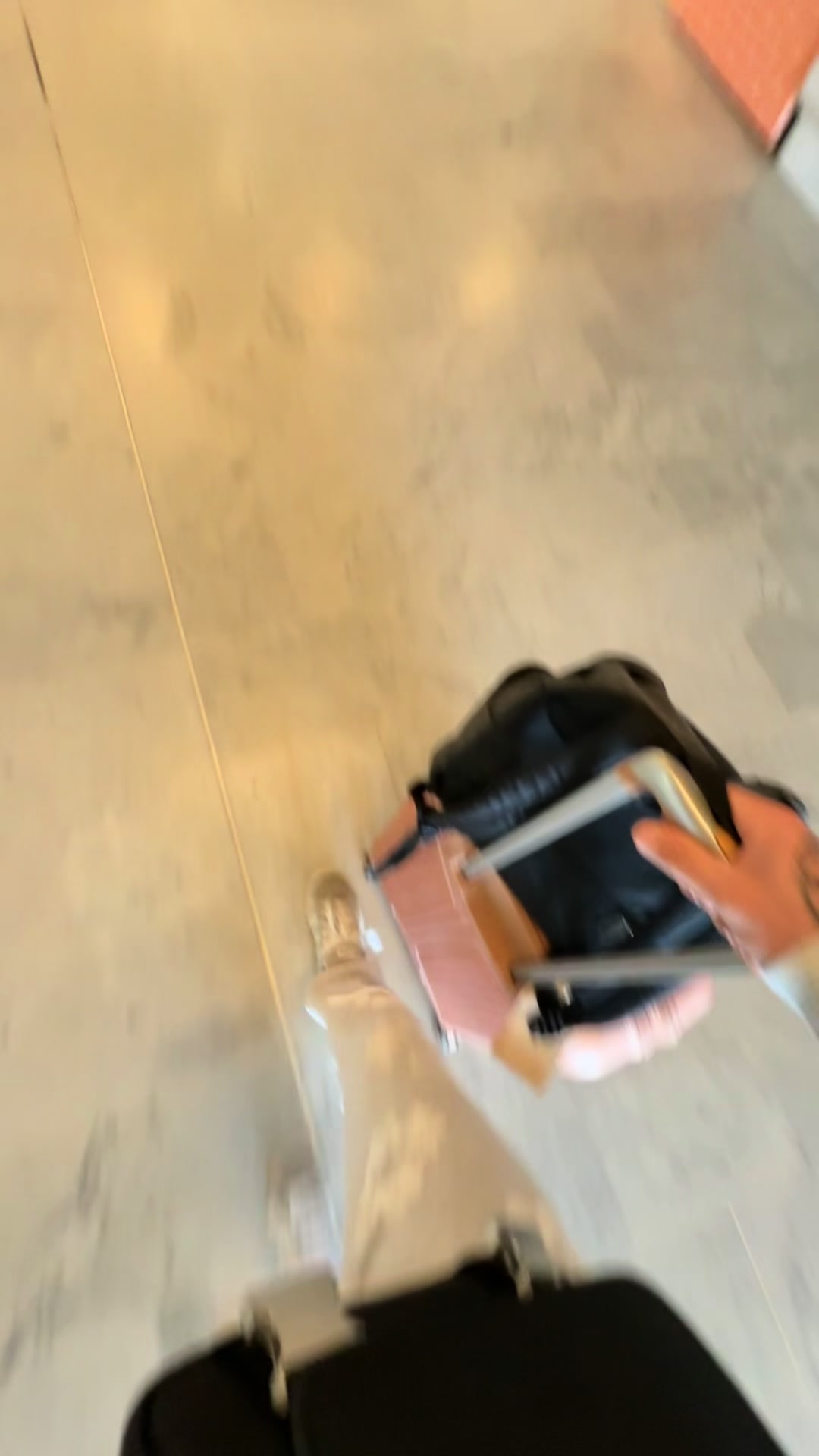 @M○N$$I£UR_K