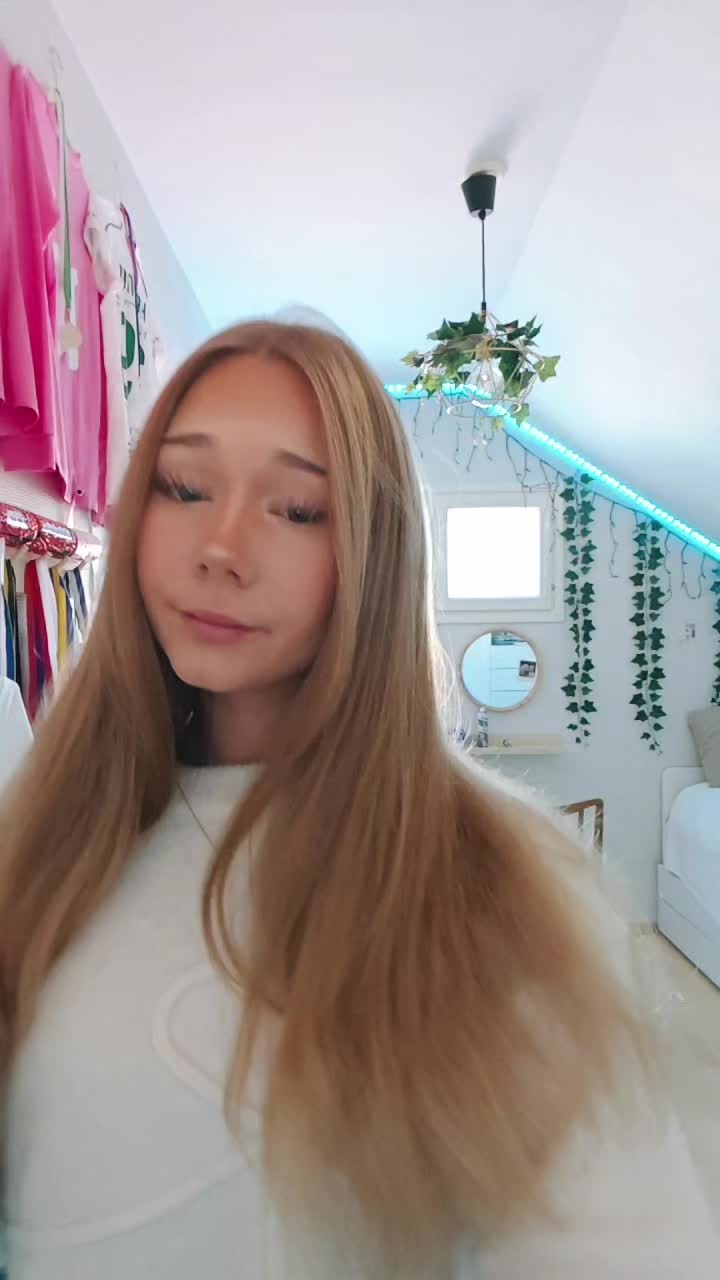 @𝑀𝒾𝒶