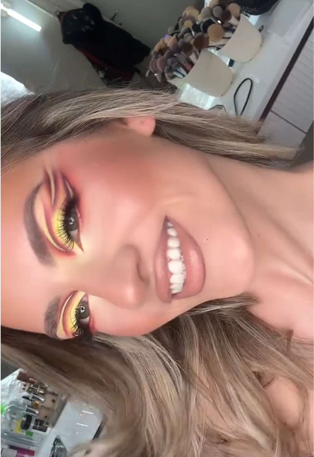 @𝓜