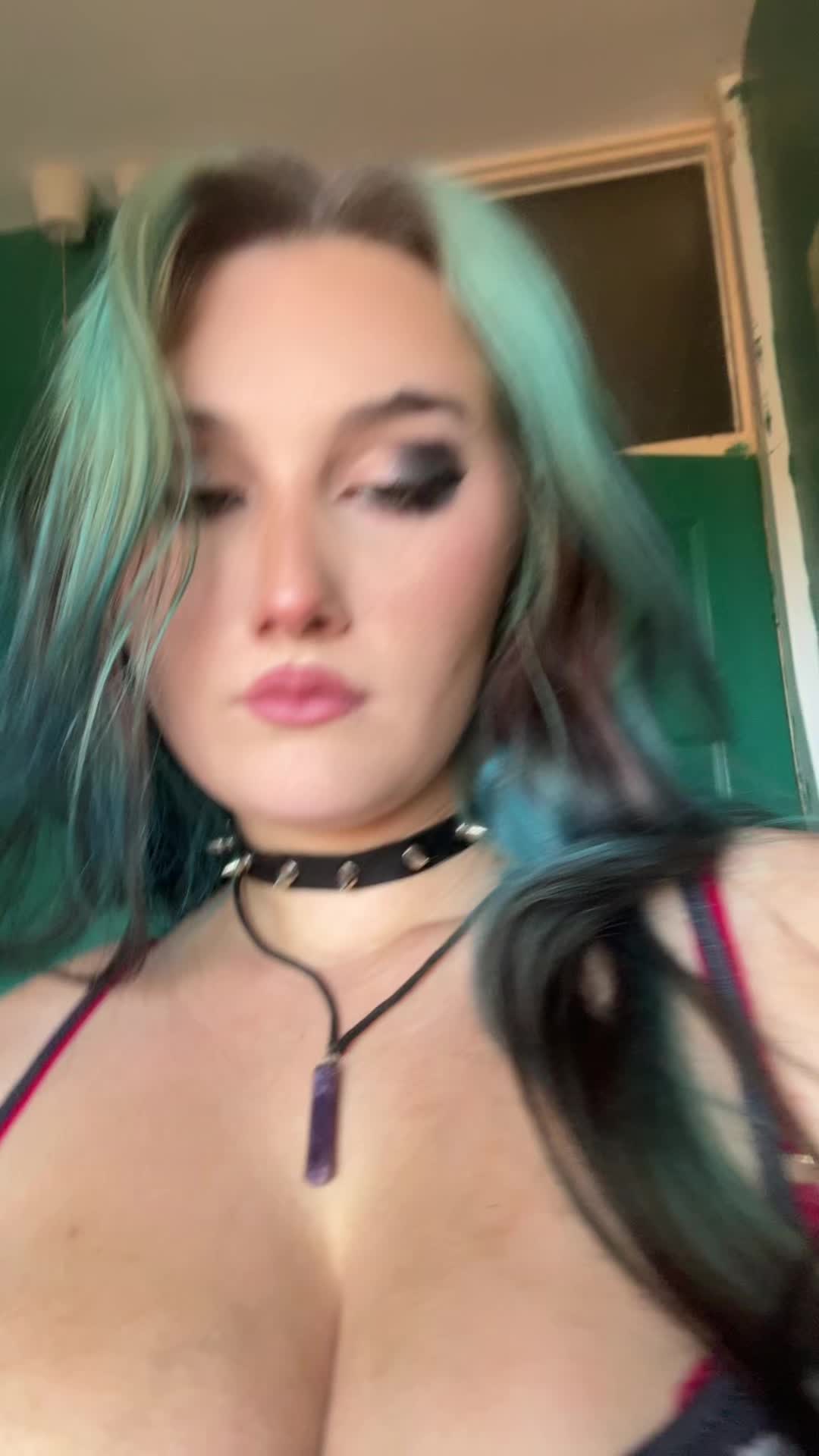 @Miku <3