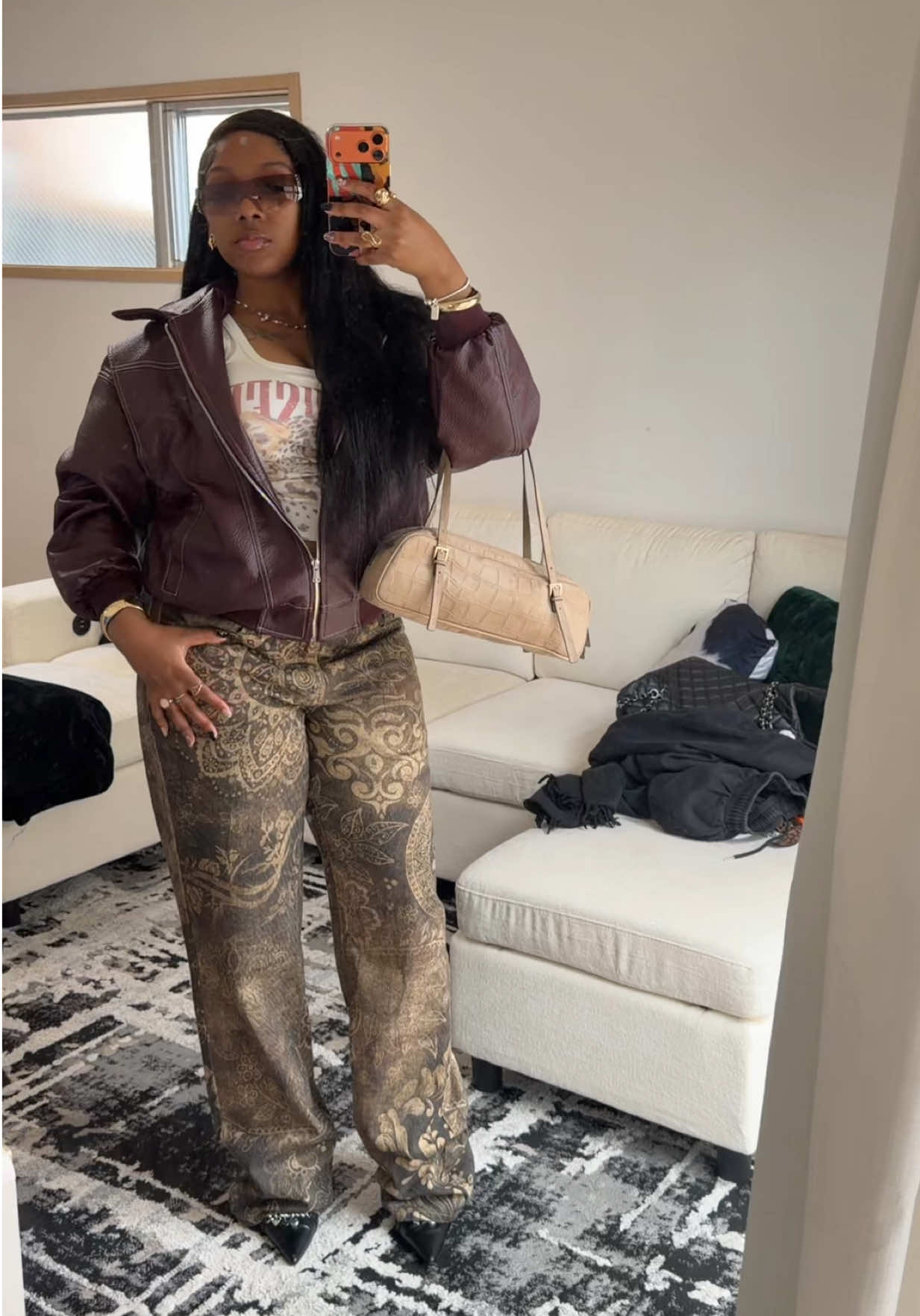 @KhyaWhya