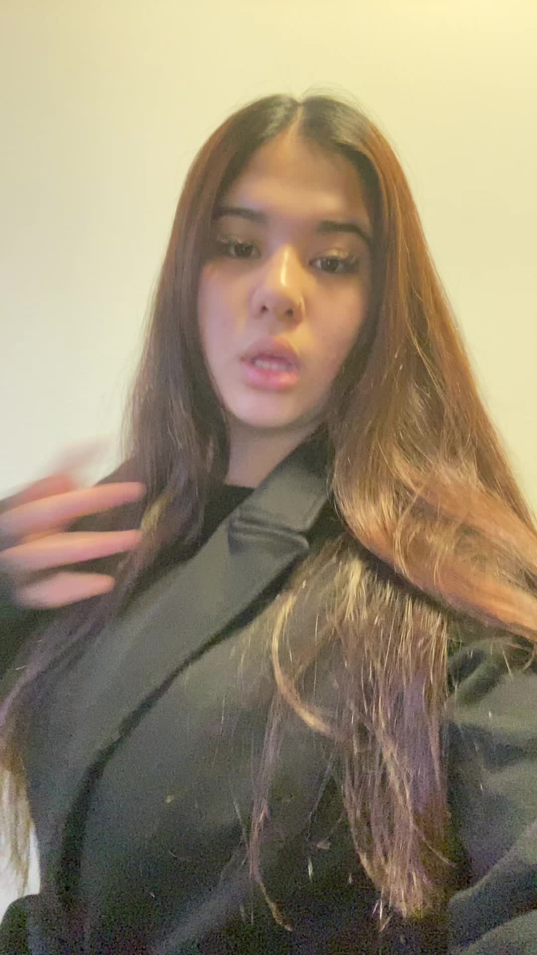 @𝓜🦢♾️