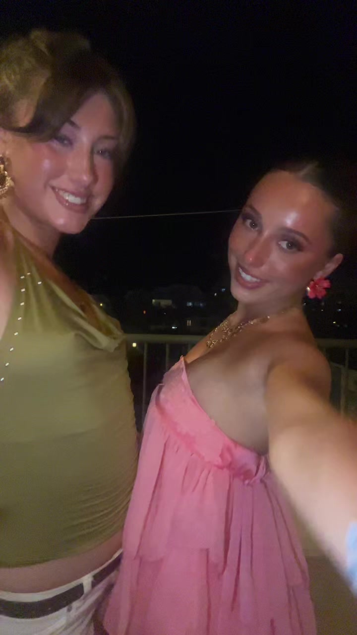 @xsophieotoole