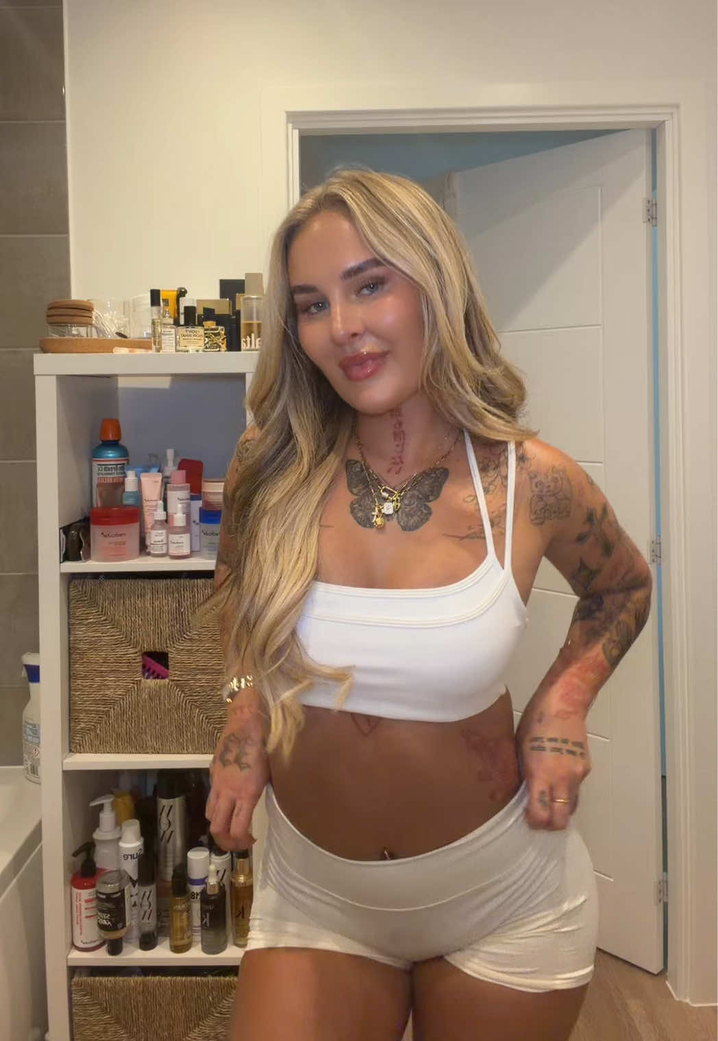 @alirose