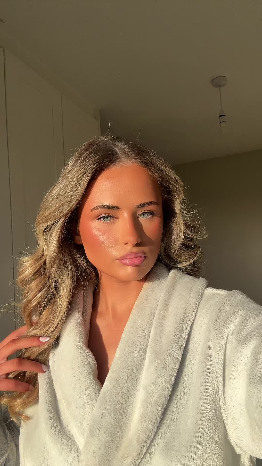 @avaflynn15