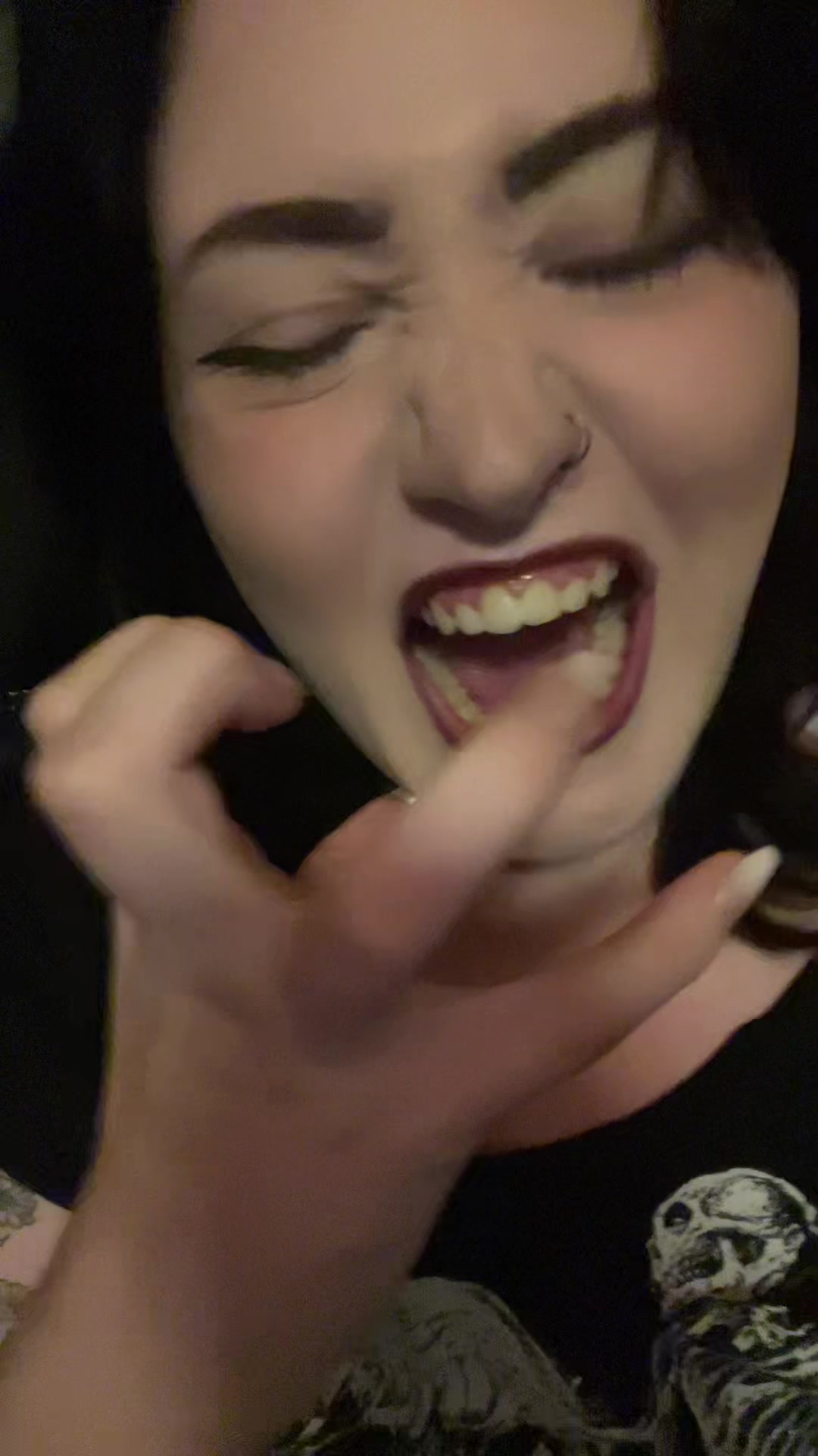 @cum