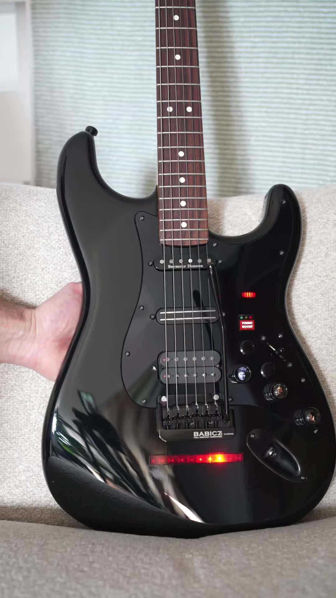 @Knight Rider Guitar Dude