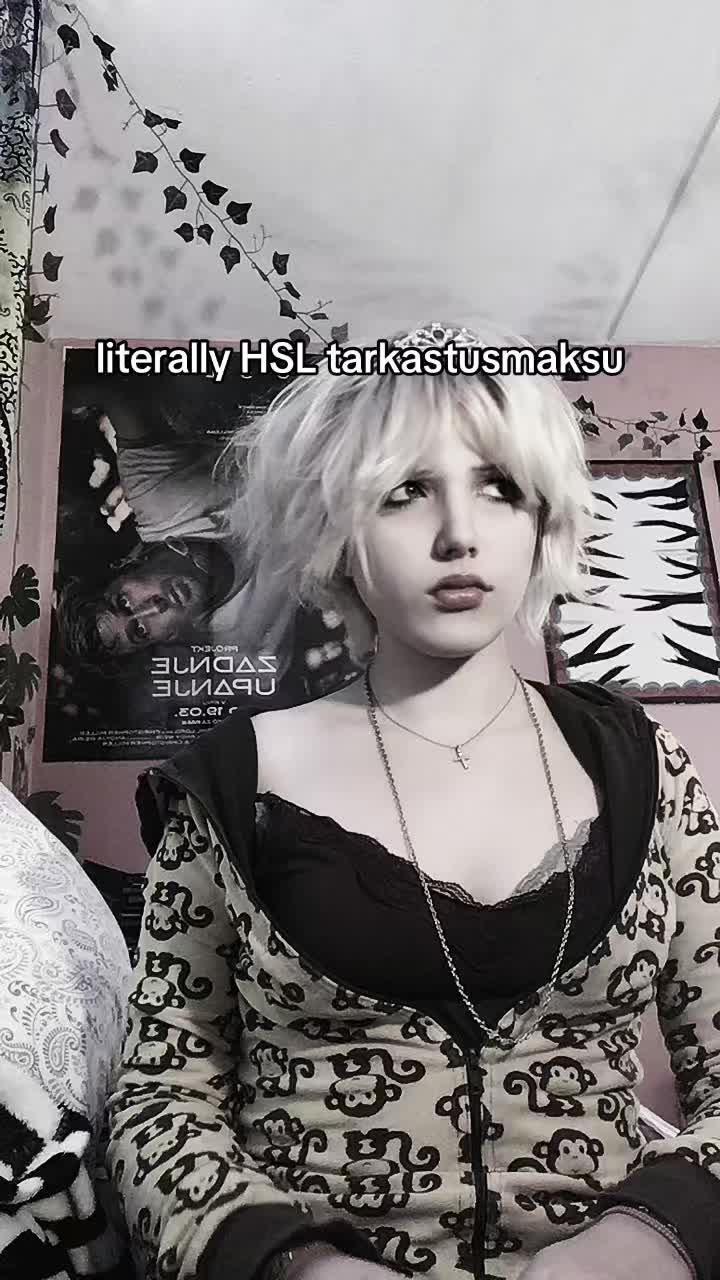 @𝒱𝒶𝓁ℴ🪐