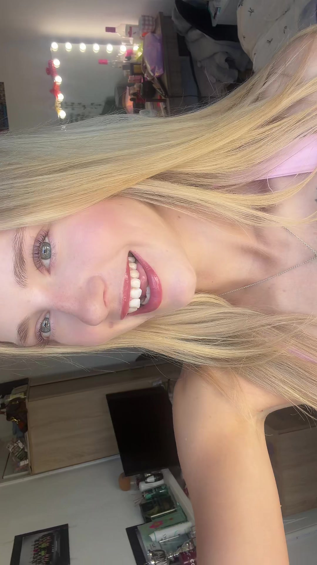 @Angel <3