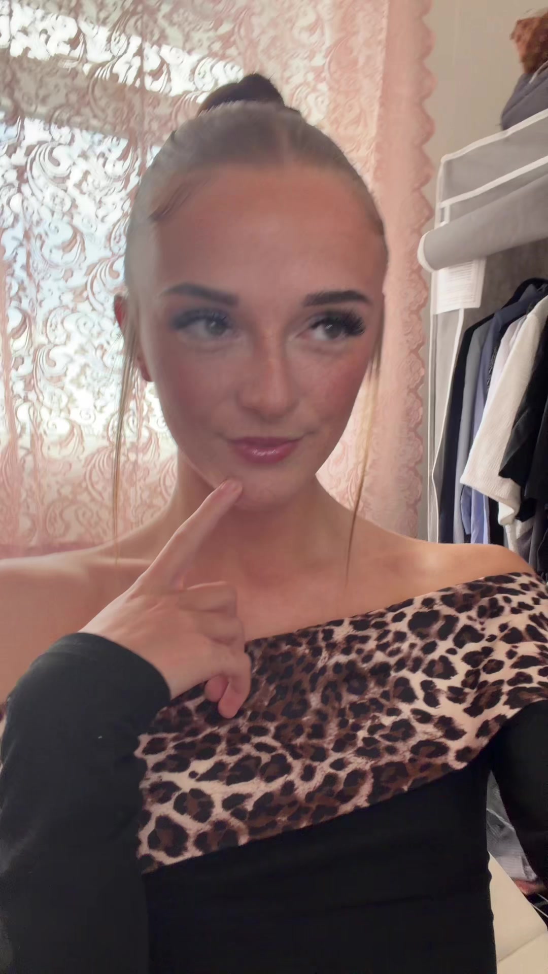 @olivia