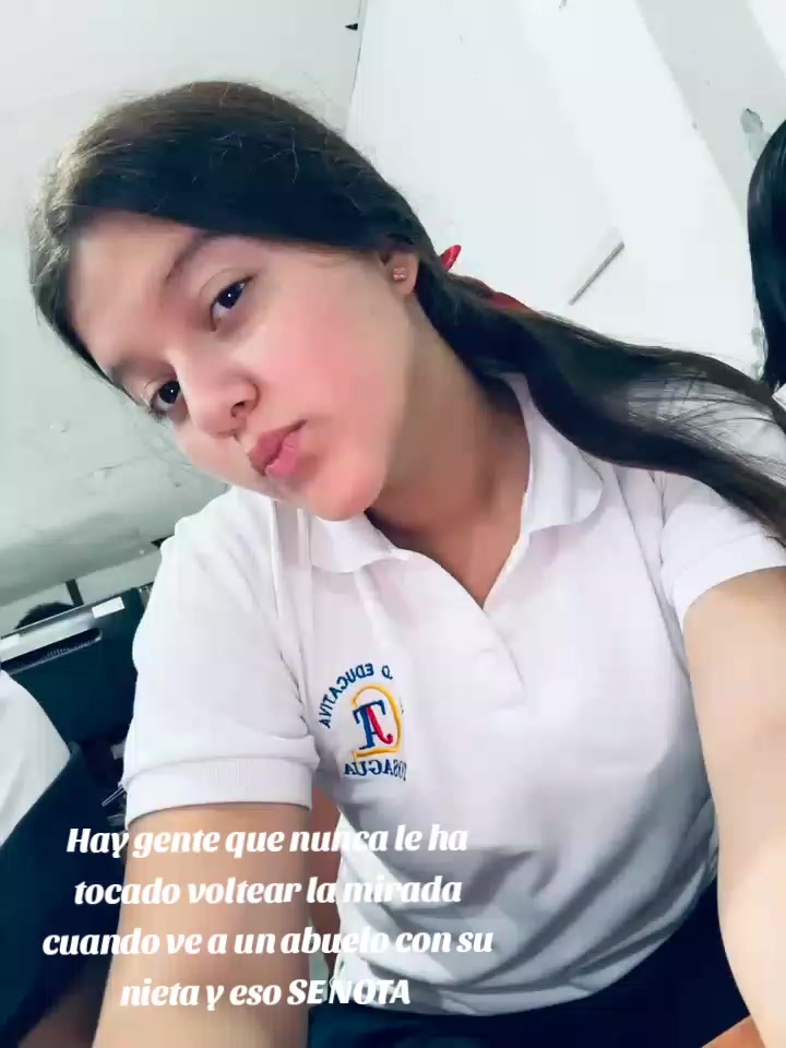 @ᥫ᭡.