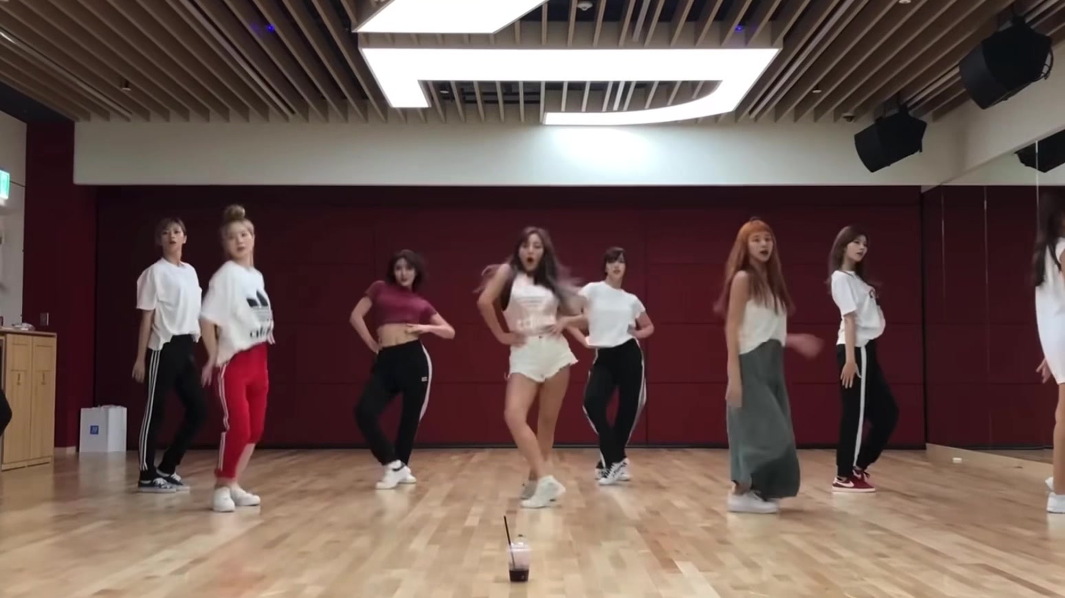 @momoring