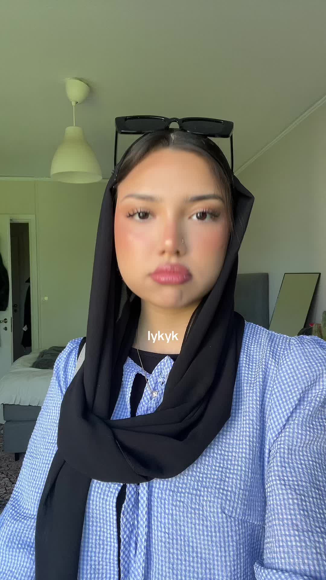@TAYTAY