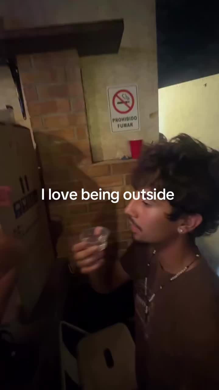 @Damian 🫎