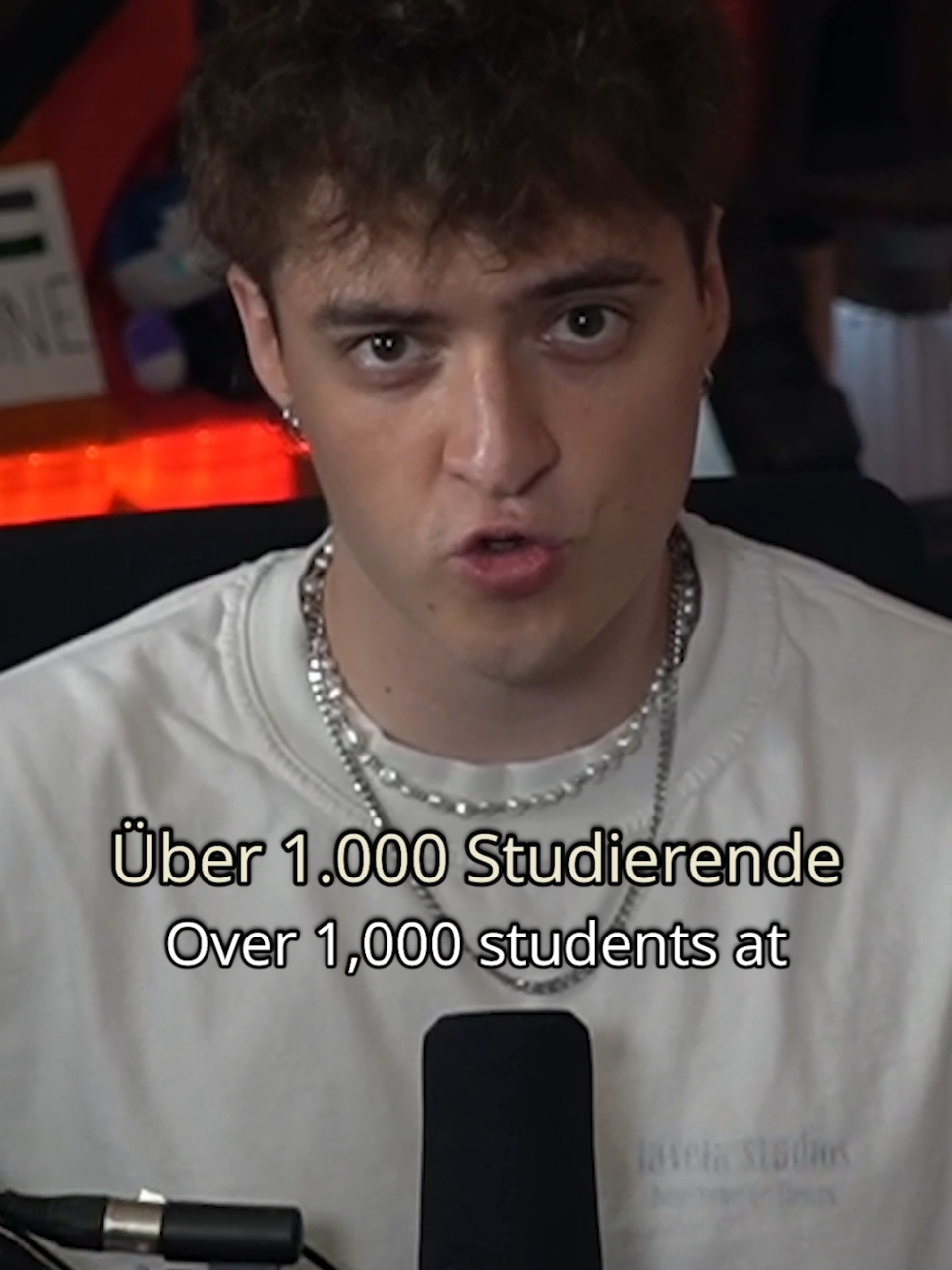 @Veni