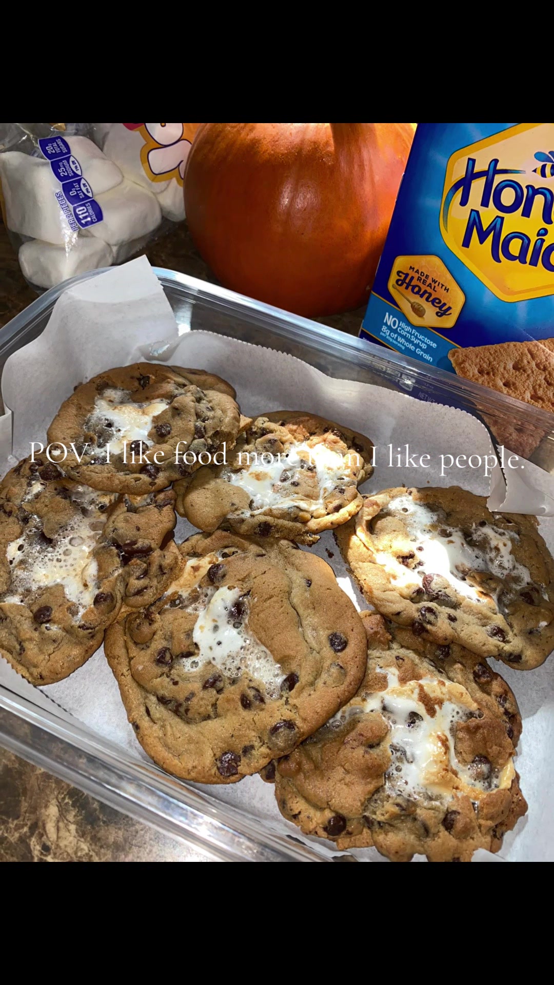 @GoldieApplebum805