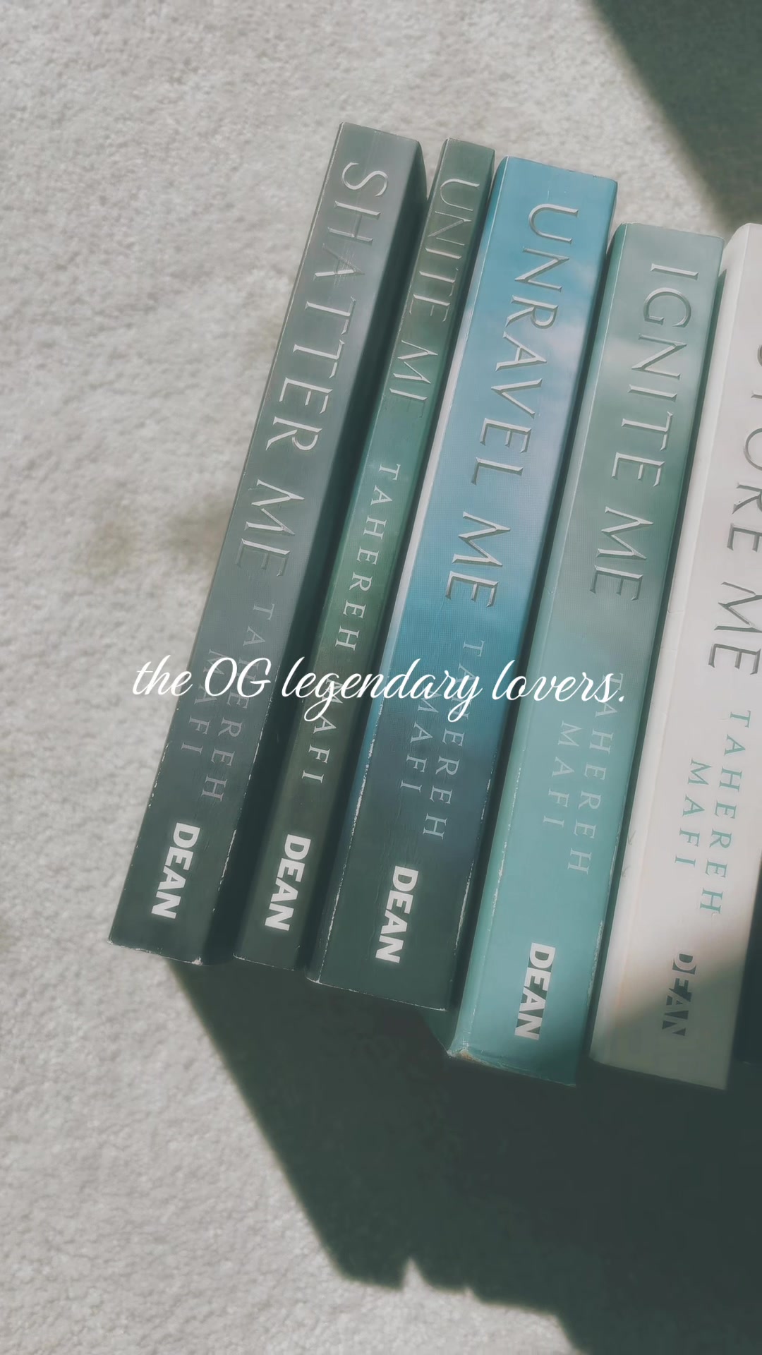 @Maddison | Booktok🪽✨