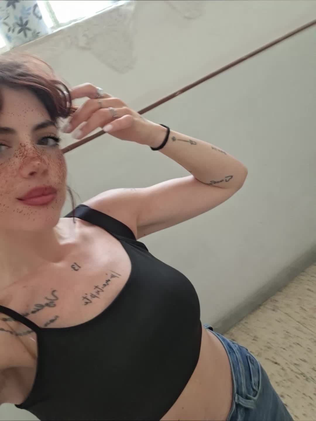 @Mina🖤🔥13