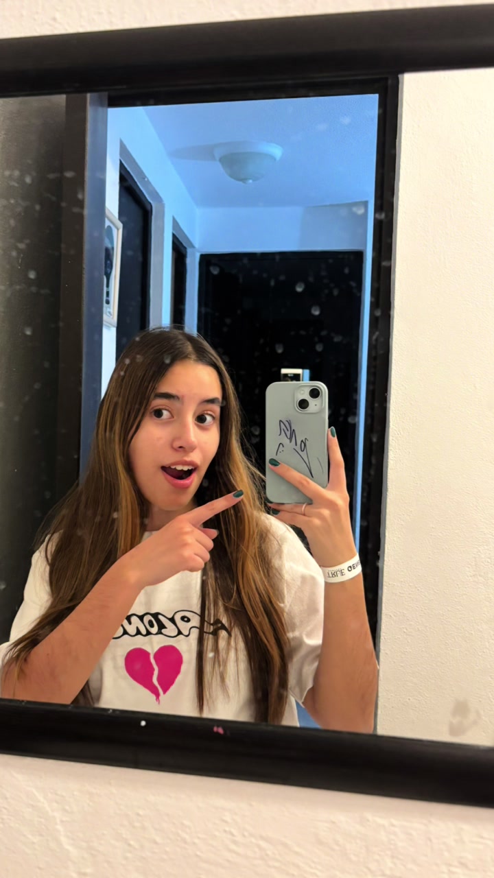 @maluisamtzm