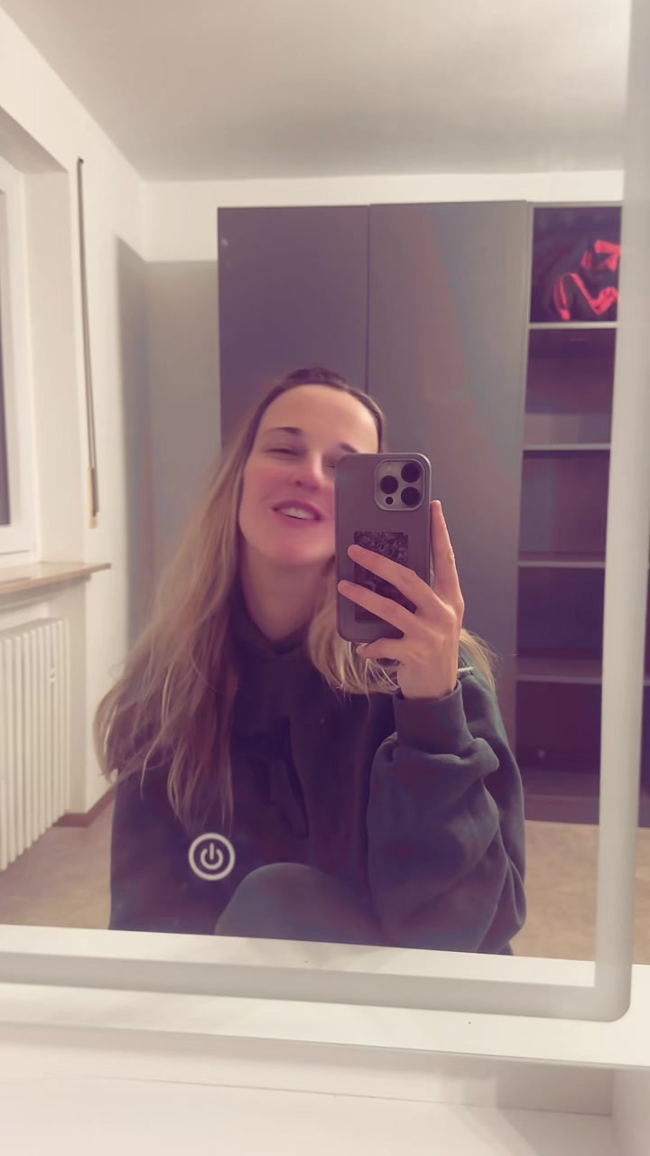 @Melanie Logel