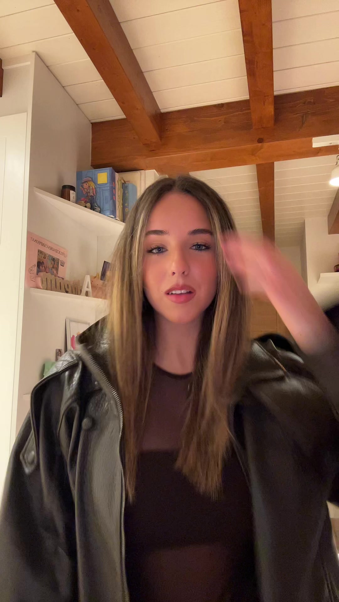 @adrianafernnaandez