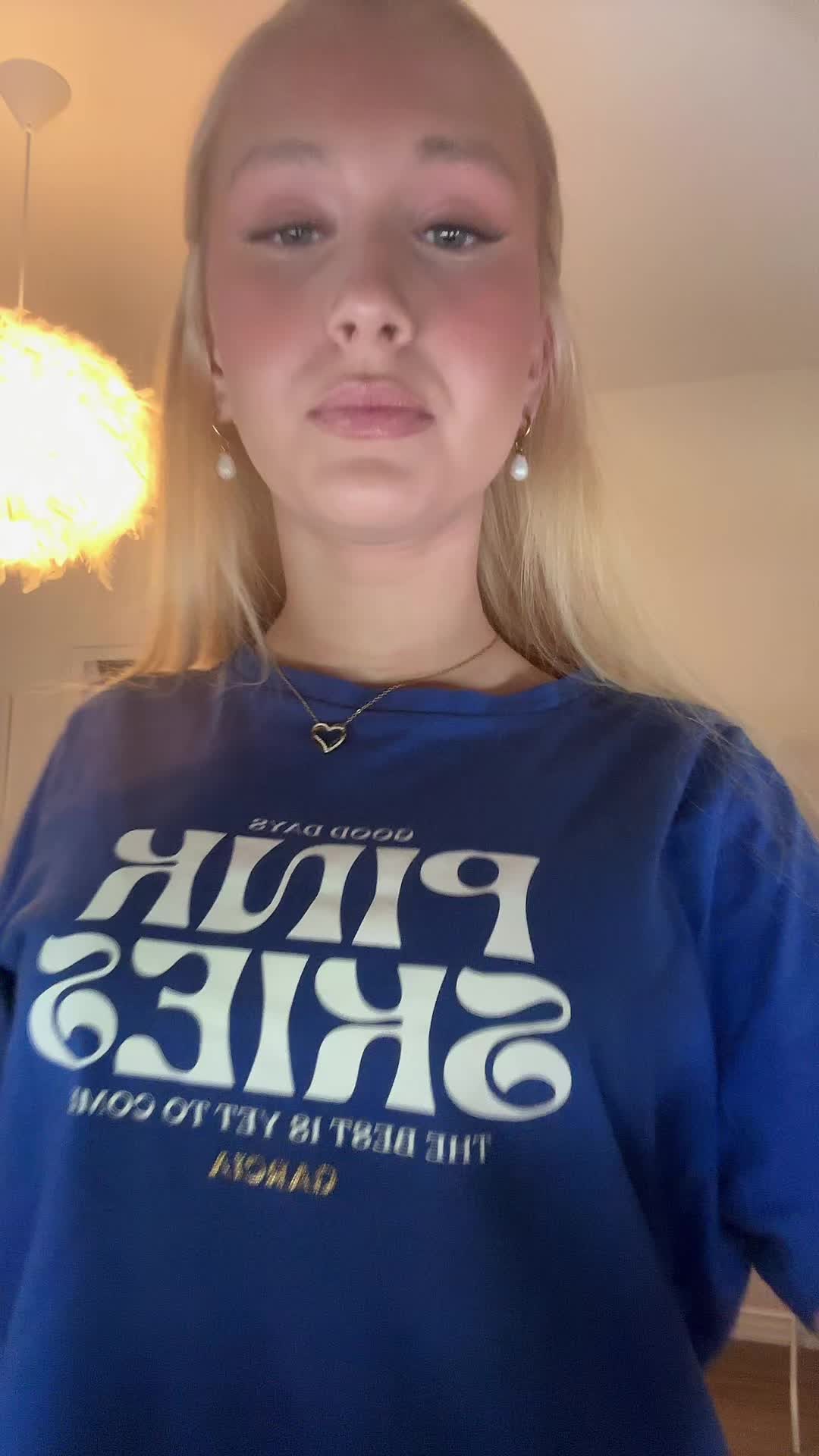 @dinrebecca1