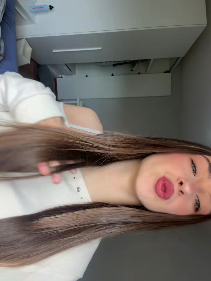 @Daniela🤍