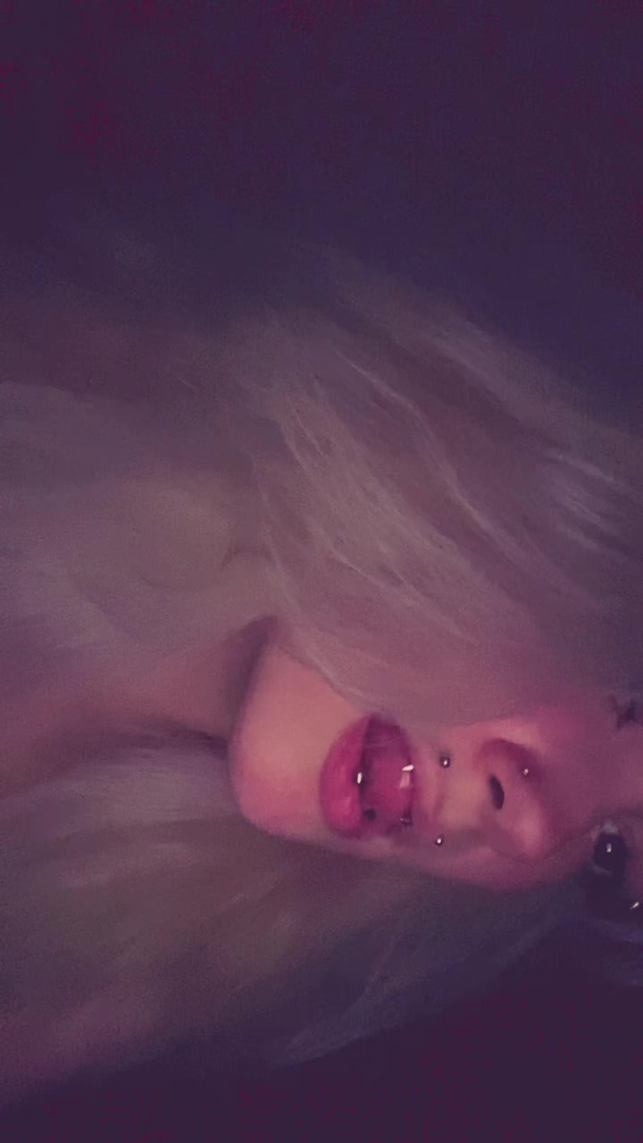 @✨🦄ted🦄✨