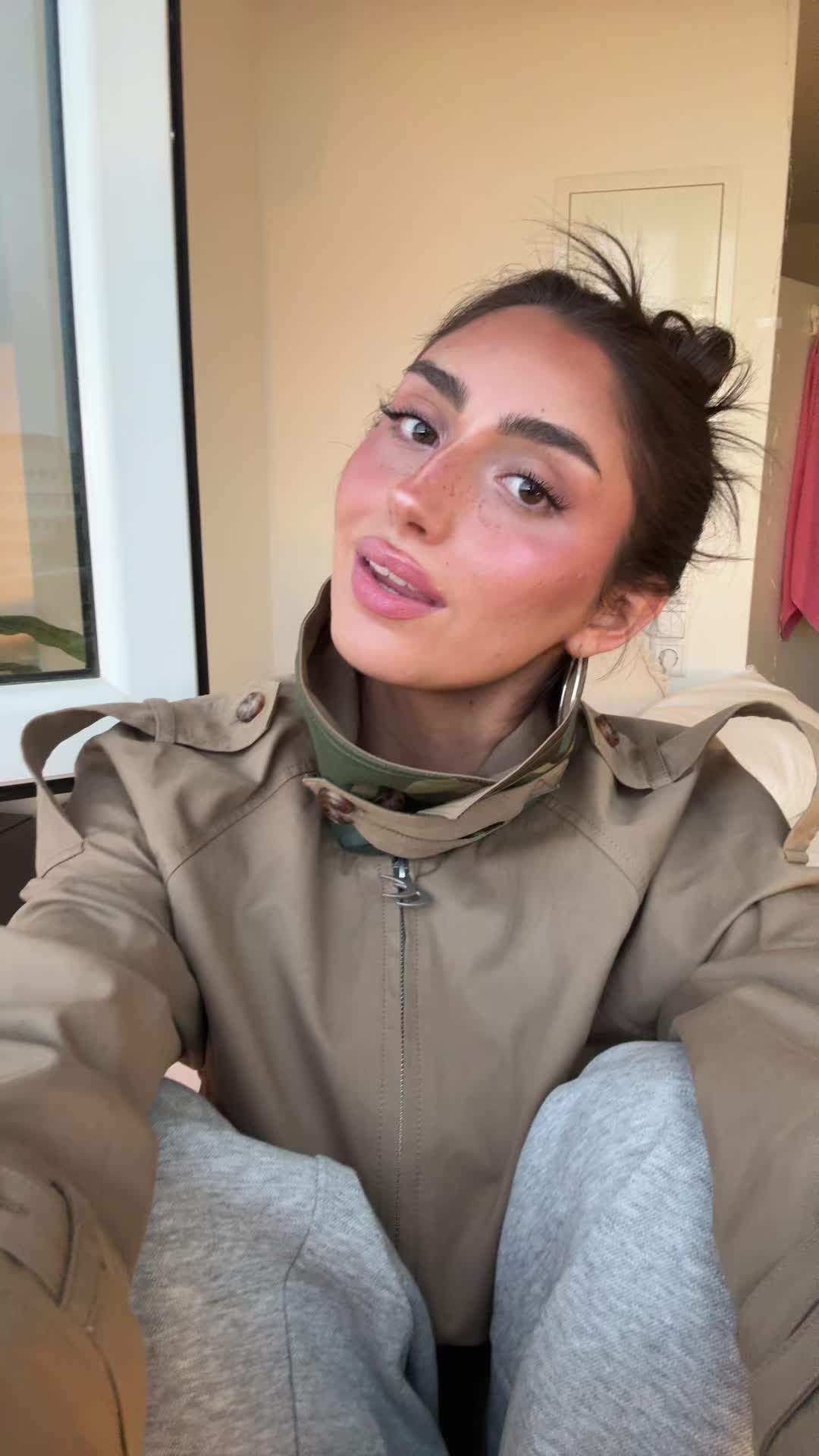 @⠀