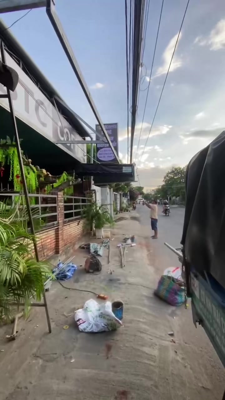 @M&aacute;i che Cơ kh&iacute; hưng thịnh