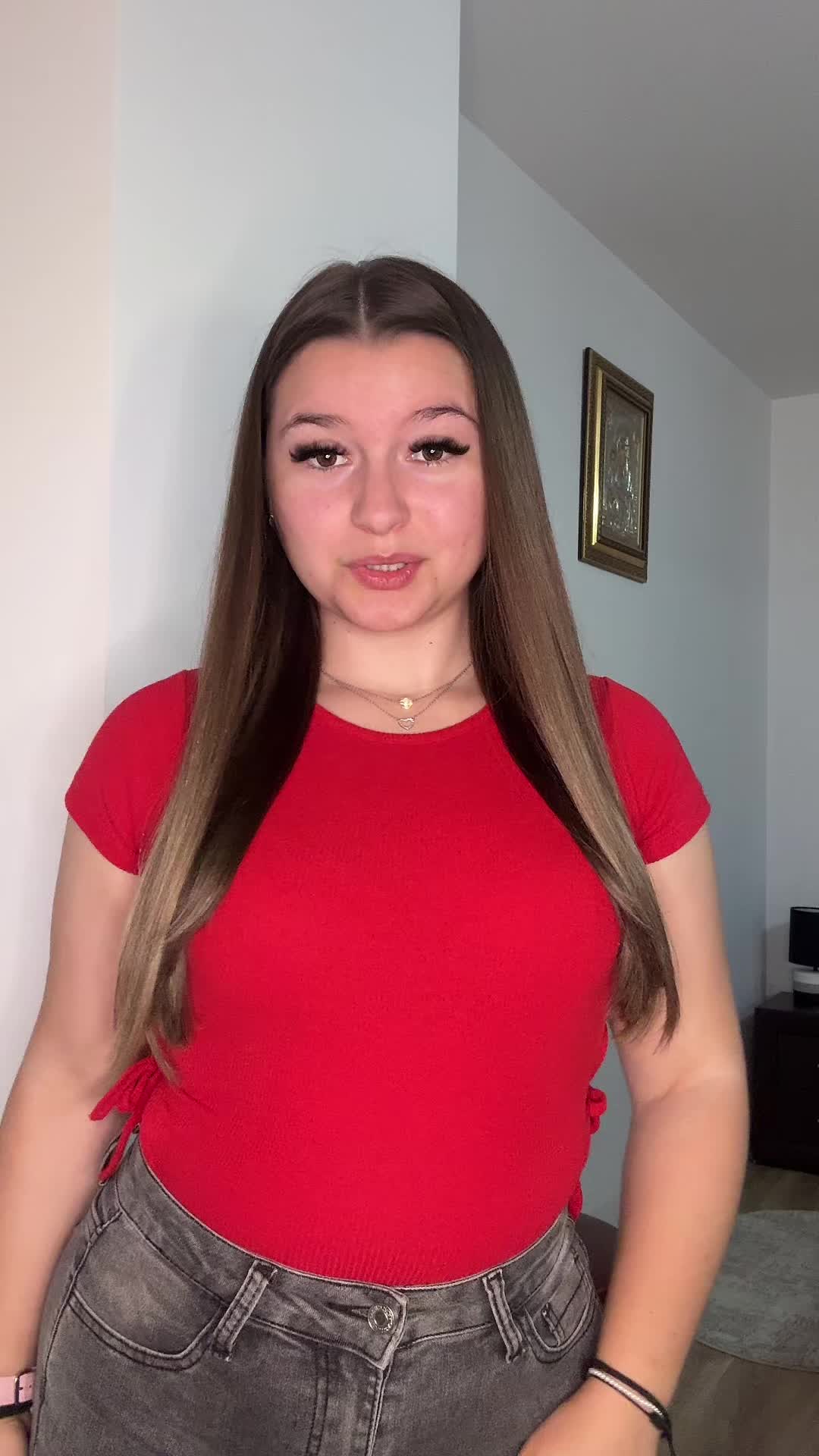 @mirabela_jessica