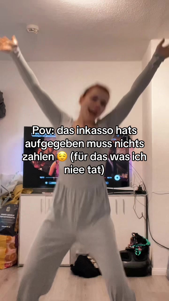 @Redbull_Girl_18