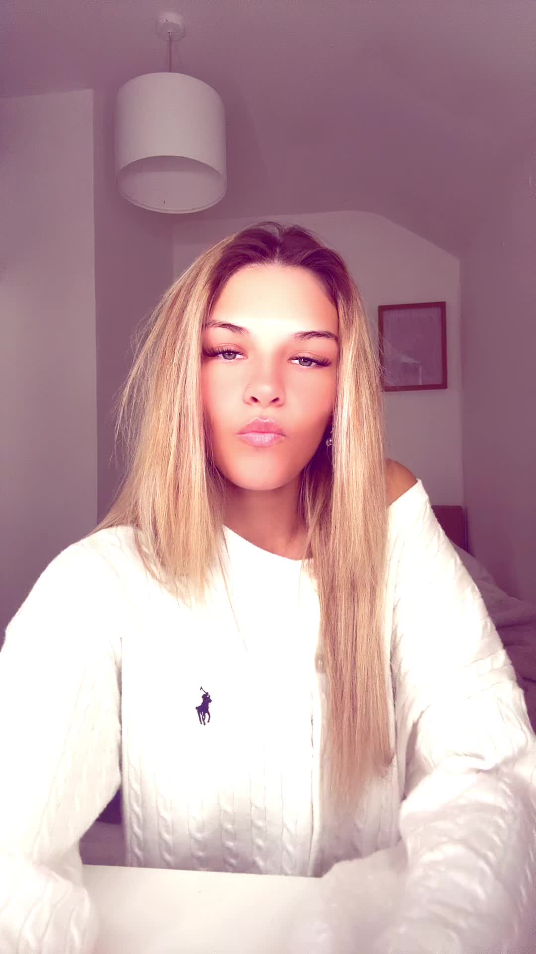 @ella-paige