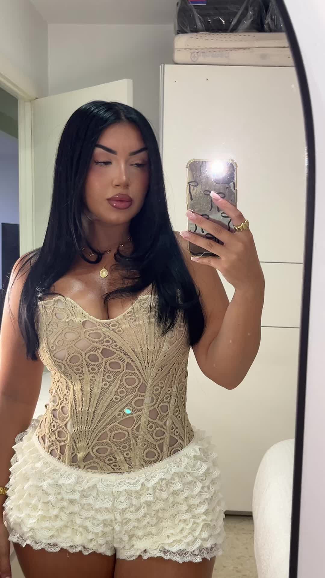 @sheilatrs