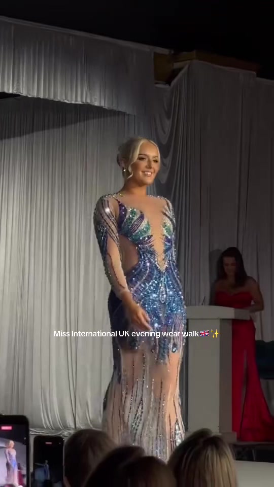 @Lottieestephens