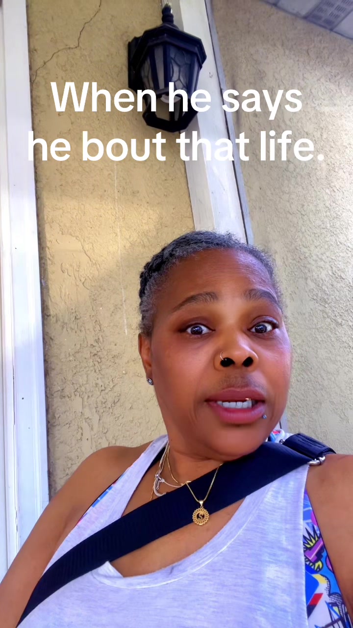 @Nina Moss