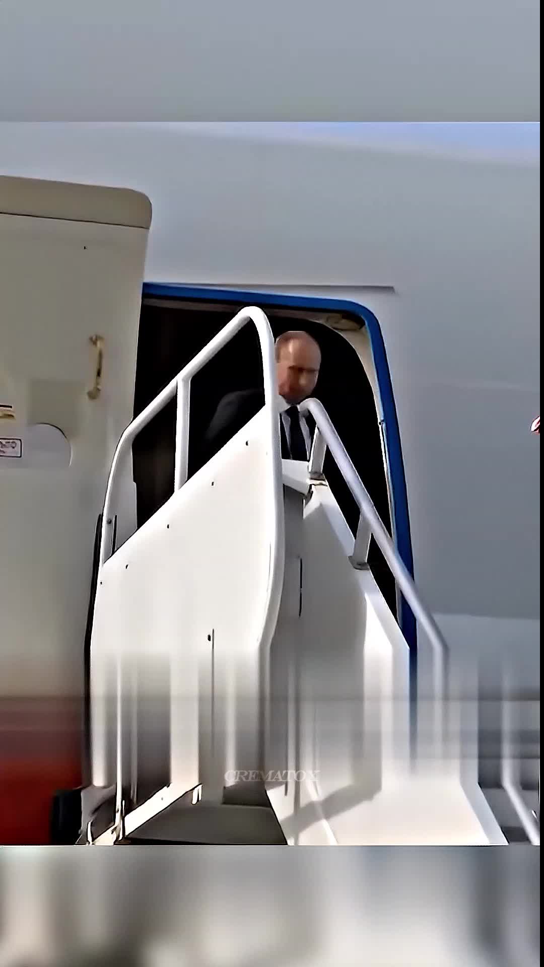 @𝐂𝐑𝐄𝐌𝐀𝐓𝐎𝐗