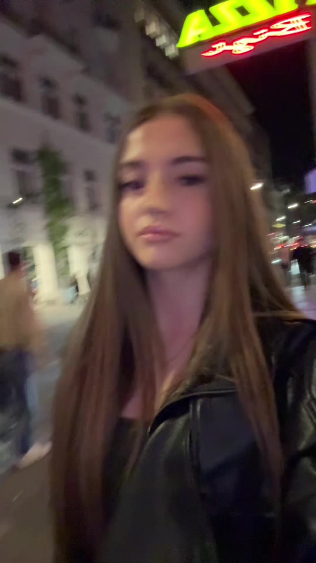 @⠀