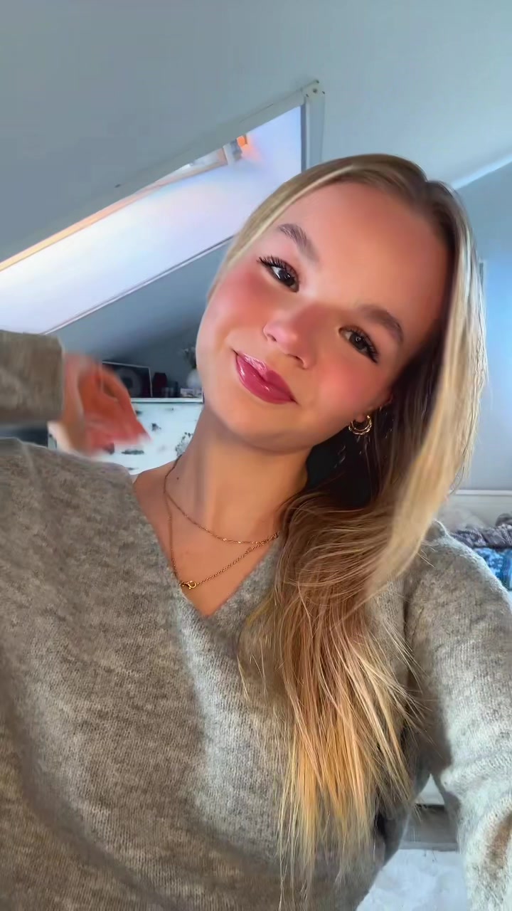 @Szonja