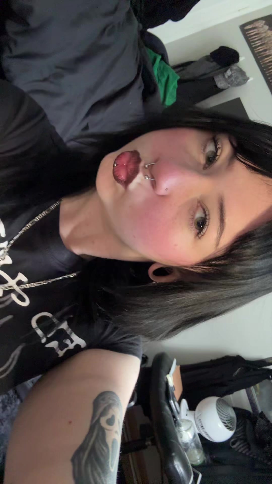 @s4r4t0nin