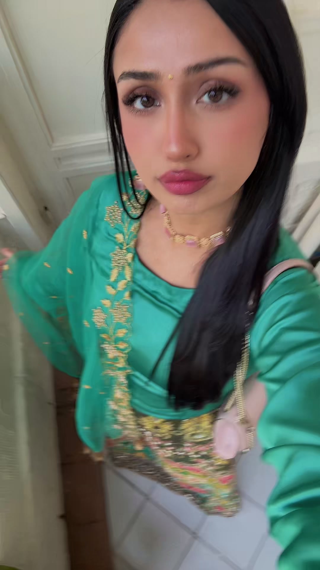 @zee