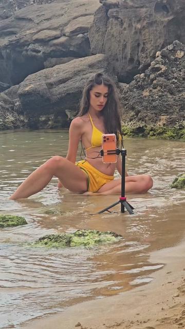@Andreea-Maria Vînătoru
