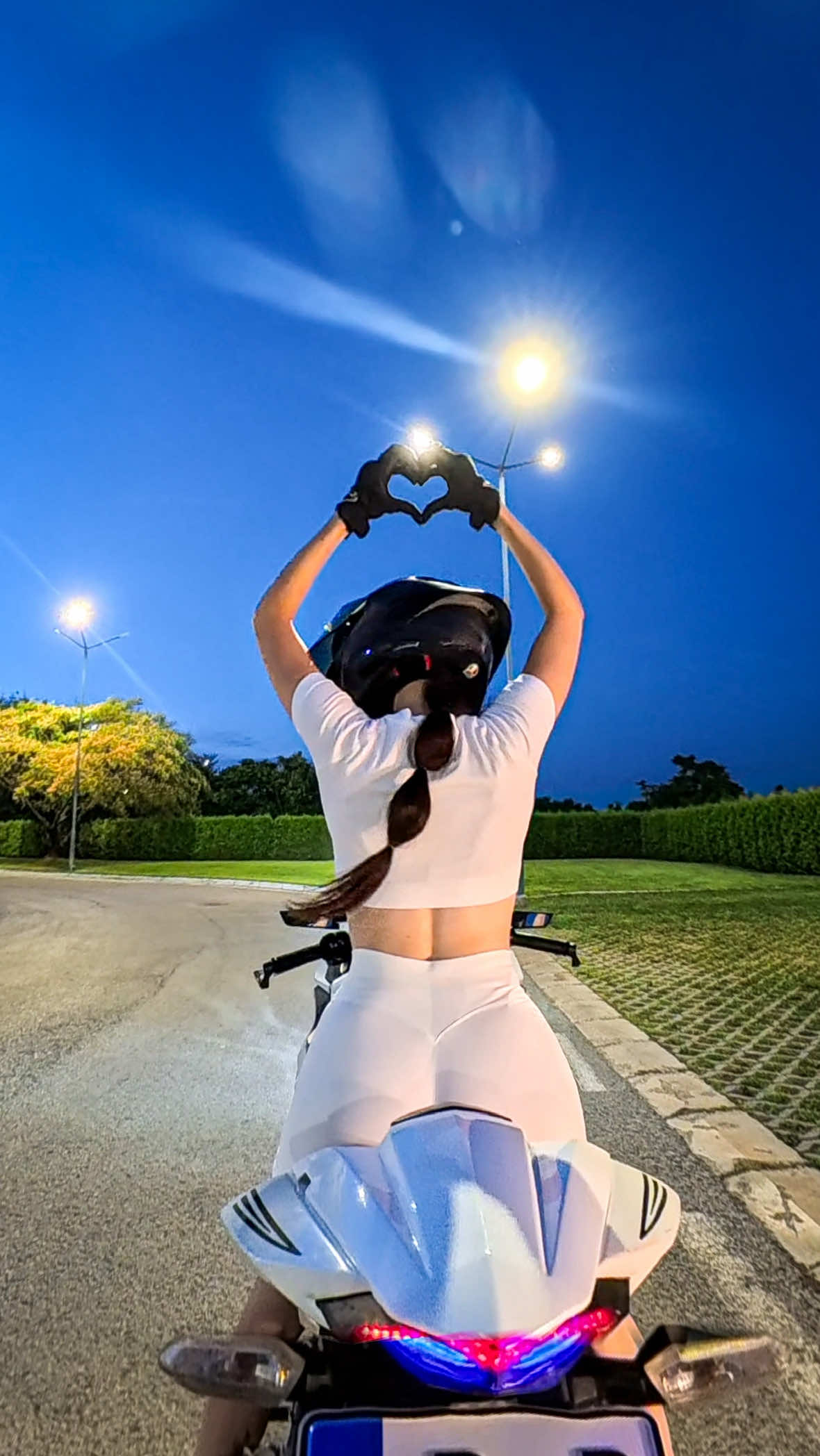 @𝐁𝐚𝐜𝐤𝐏𝐚𝐜𝐊𝐚𝐥𝐢