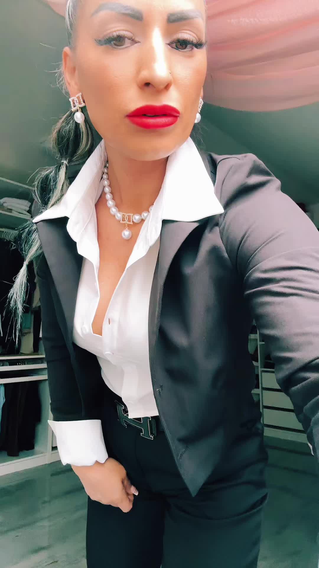 @Erika Tokarova